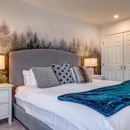 The Lookout Penthouse // A Luxe Suite In Whistler Exteriör bild
