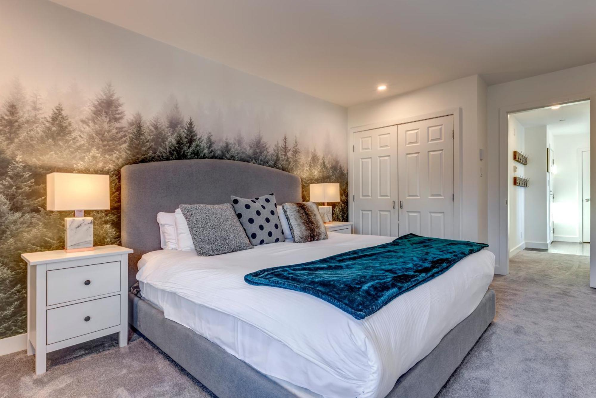 The Lookout Penthouse // A Luxe Suite In Whistler Exteriör bild